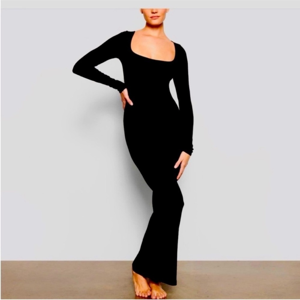 Skims Lounge Long Sleeve Scoop Neck Ribbed Maxi Dress